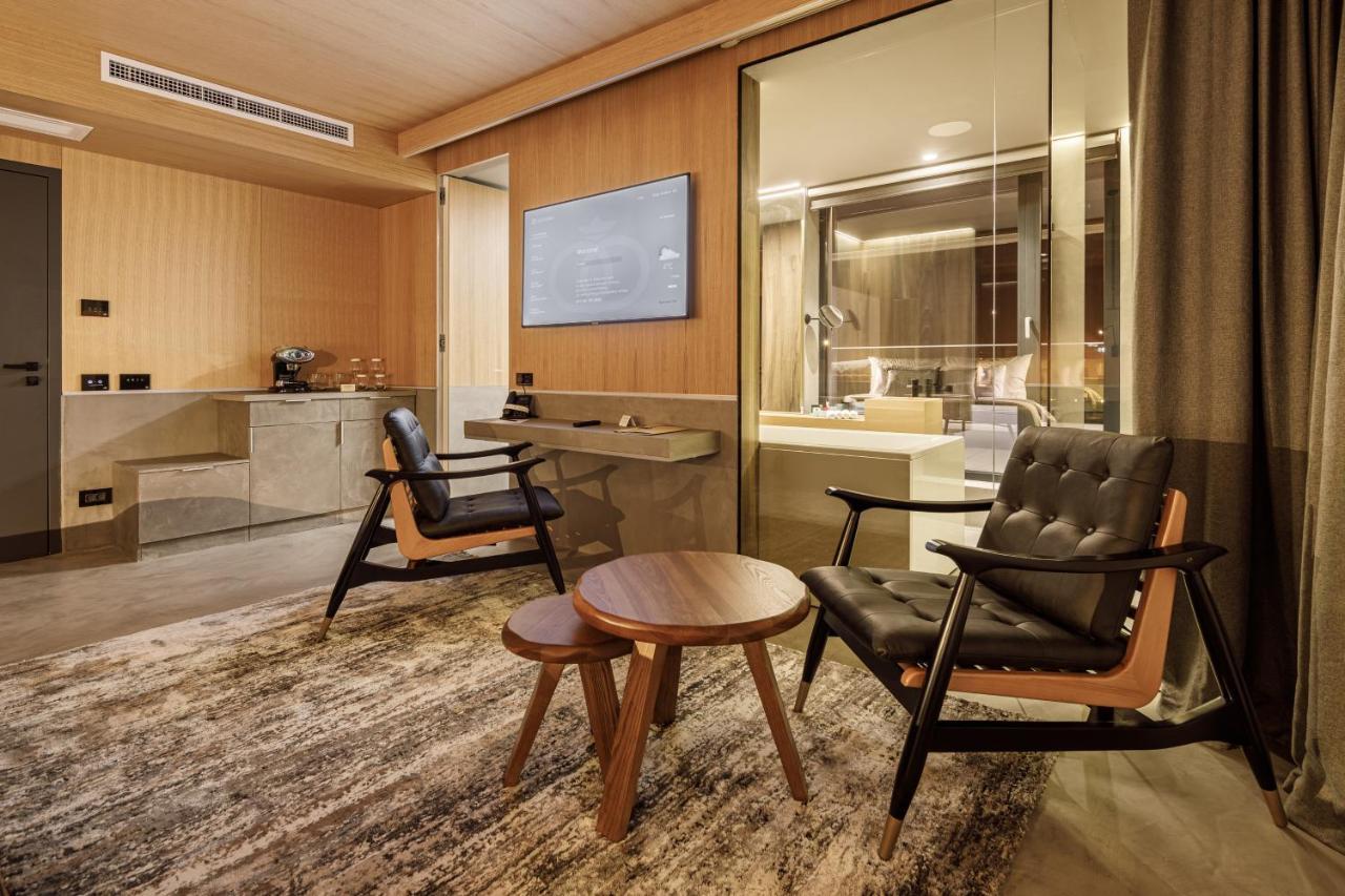 Qosmo Brasov Hotel Εξωτερικό φωτογραφία