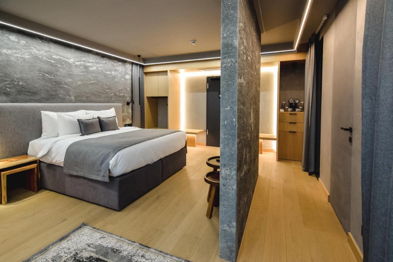 Qosmo Brasov Hotel Εξωτερικό φωτογραφία