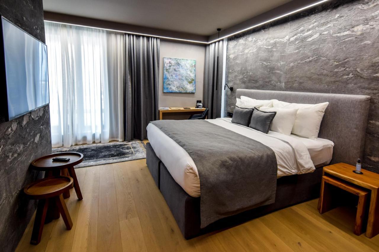 Qosmo Brasov Hotel Εξωτερικό φωτογραφία