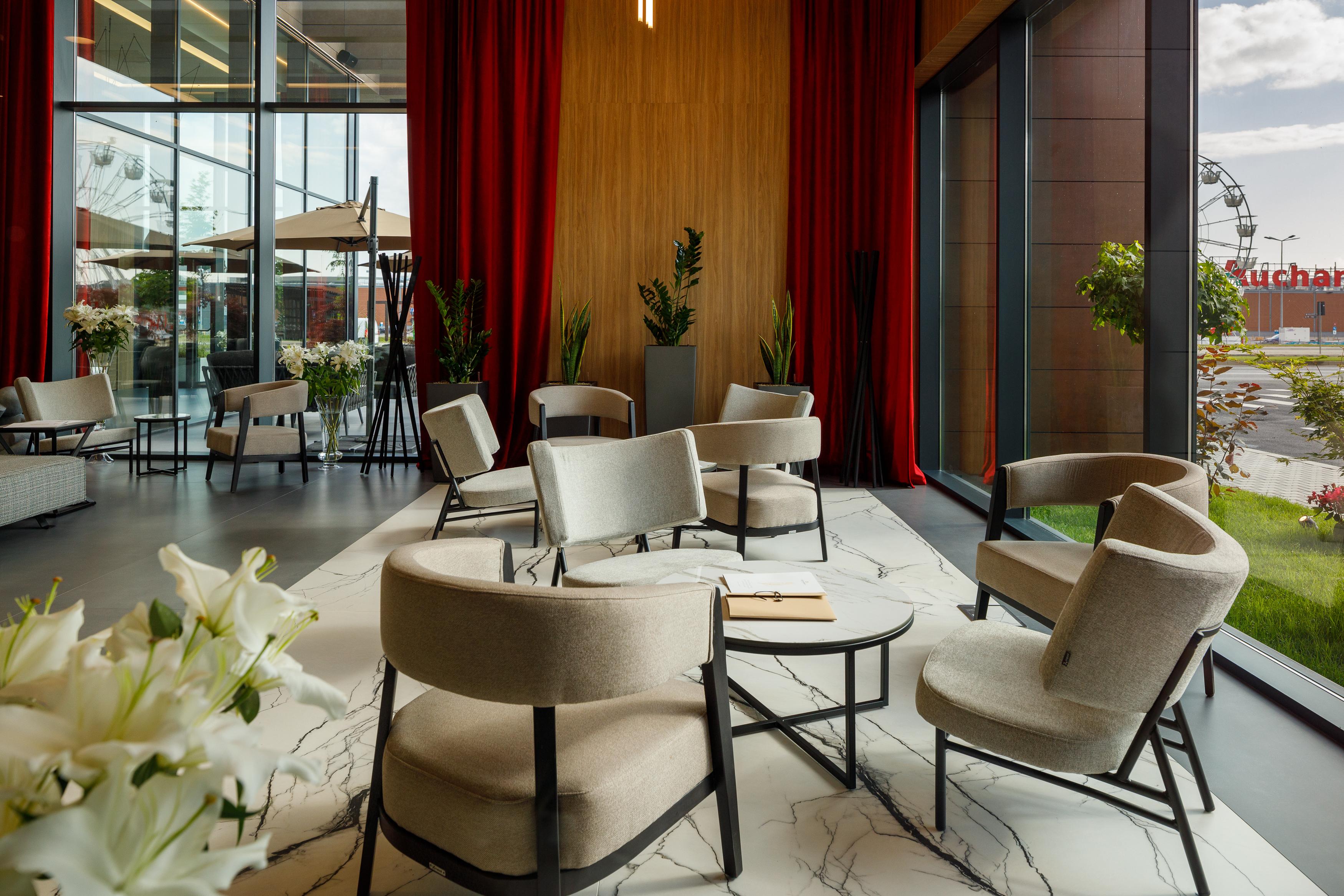 Qosmo Brasov Hotel Εξωτερικό φωτογραφία